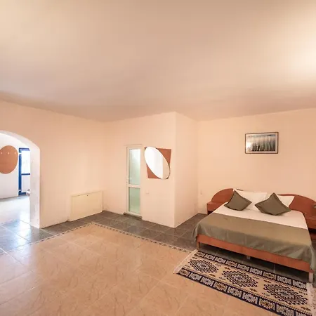 בית הארחה Casa Parmac