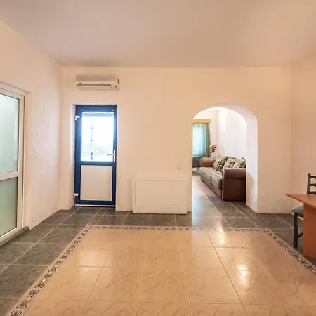 Casa Parmac בית הארחה Visina